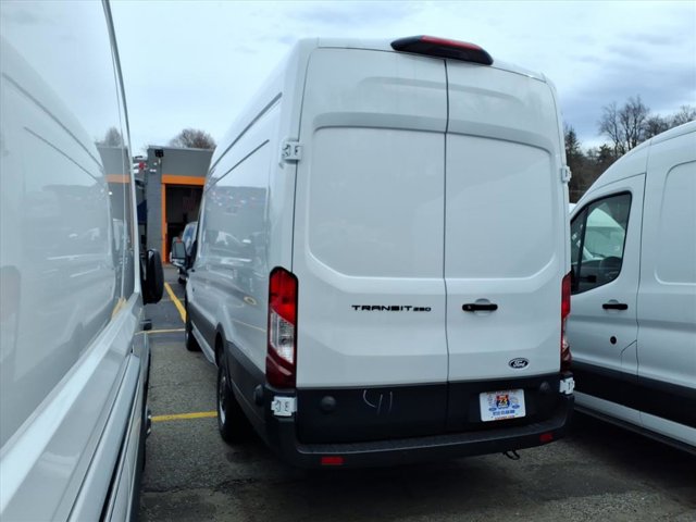 New 2026 Ford Transit 250 - photo 6