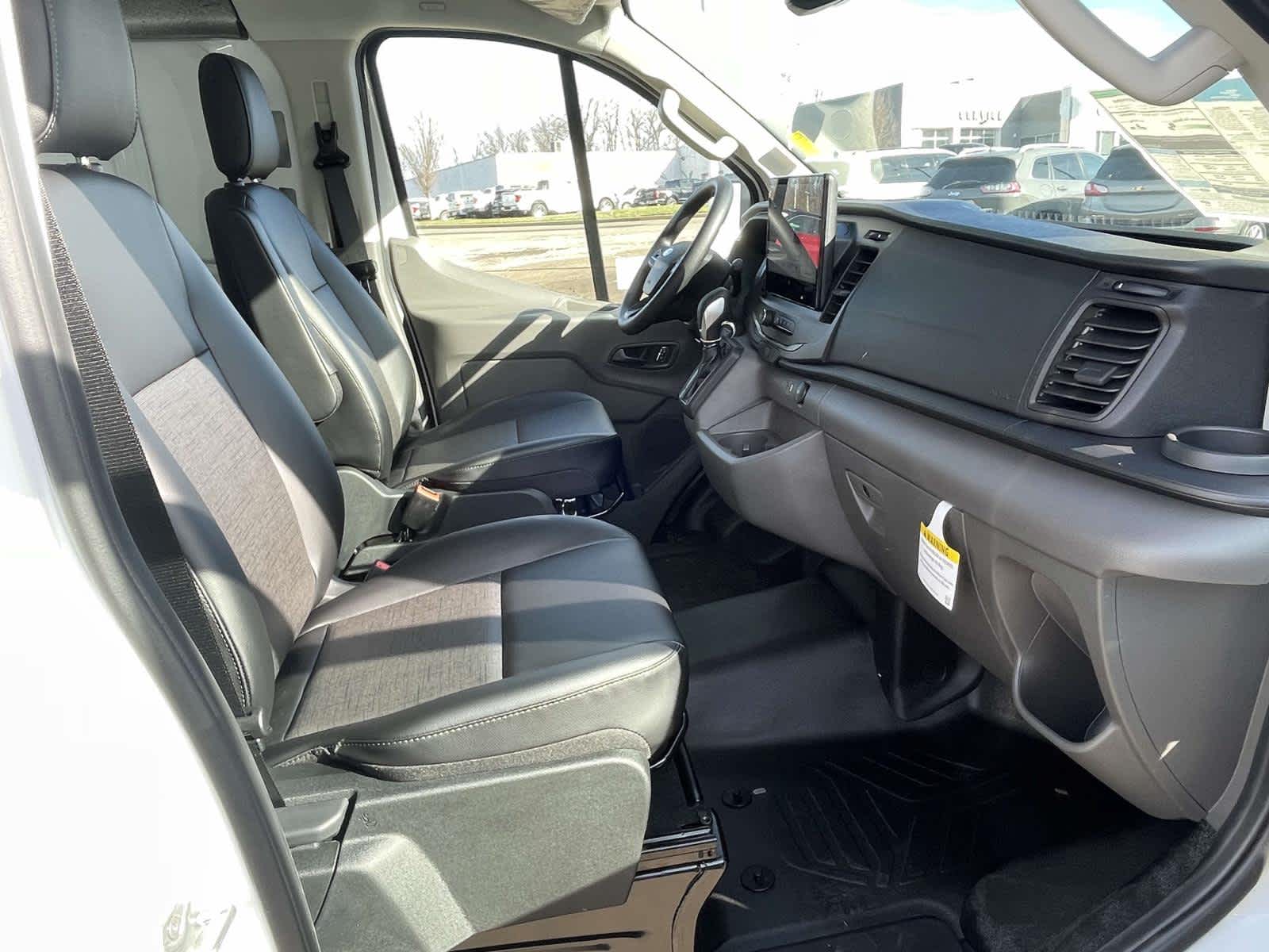 New 2026 Ford Transit 250 - photo 22