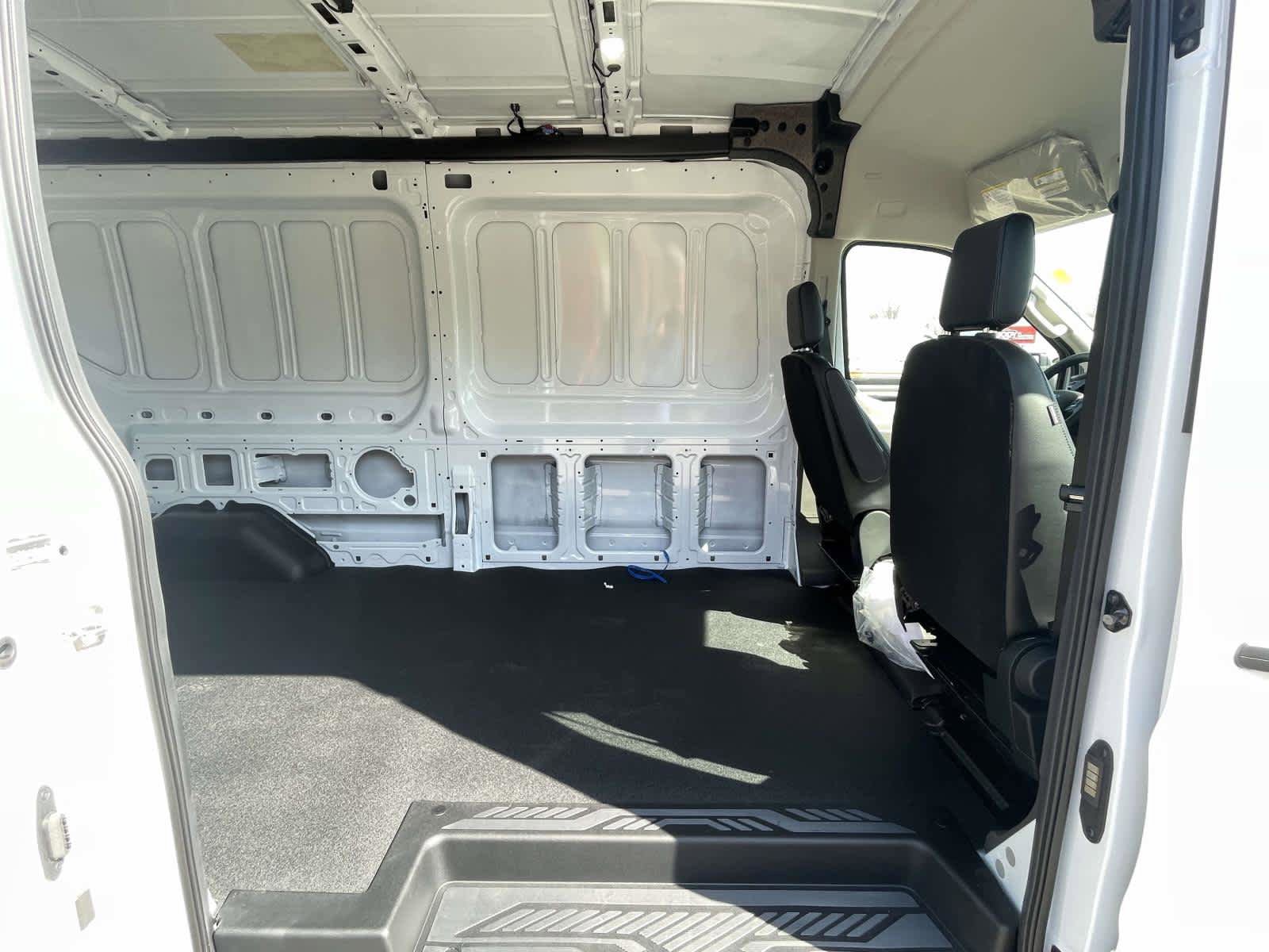 New 2026 Ford Transit 250 - photo 25