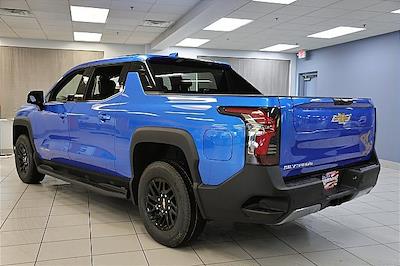 New 2025 Chevrolet Silverado EV LT Crew Cab 4WD Pickup for sale #251699 - photo 2