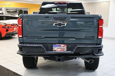 New 2025 Chevrolet Silverado 2500 ZR2 Crew Cab 4WD Pickup for sale #252205 - photo 2