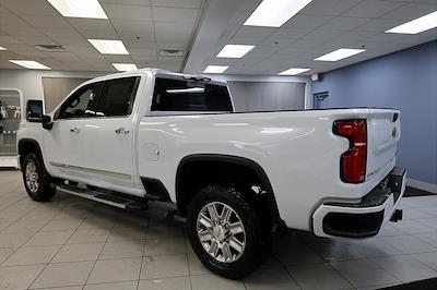 New 2026 Chevrolet Silverado 2500 High Country Crew Cab 4WD Pickup for sale #260895 - photo 2