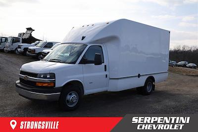 New 2025 Chevrolet Express 3500 Box Van for sale #261516 - photo 1