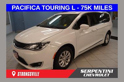 2018 Chrysler Pacifica FWD Minivan for sale #52404T - photo 1