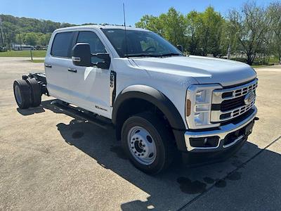New 2025 Ford F-550 Crew Cab Cab Chassis for sale #1FD0W5HT6SEC50340 - photo 1