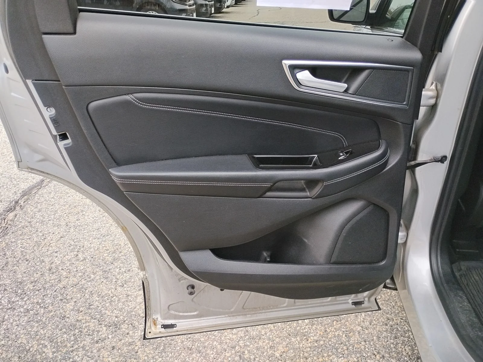 Used 2018 Ford Edge - photo 13