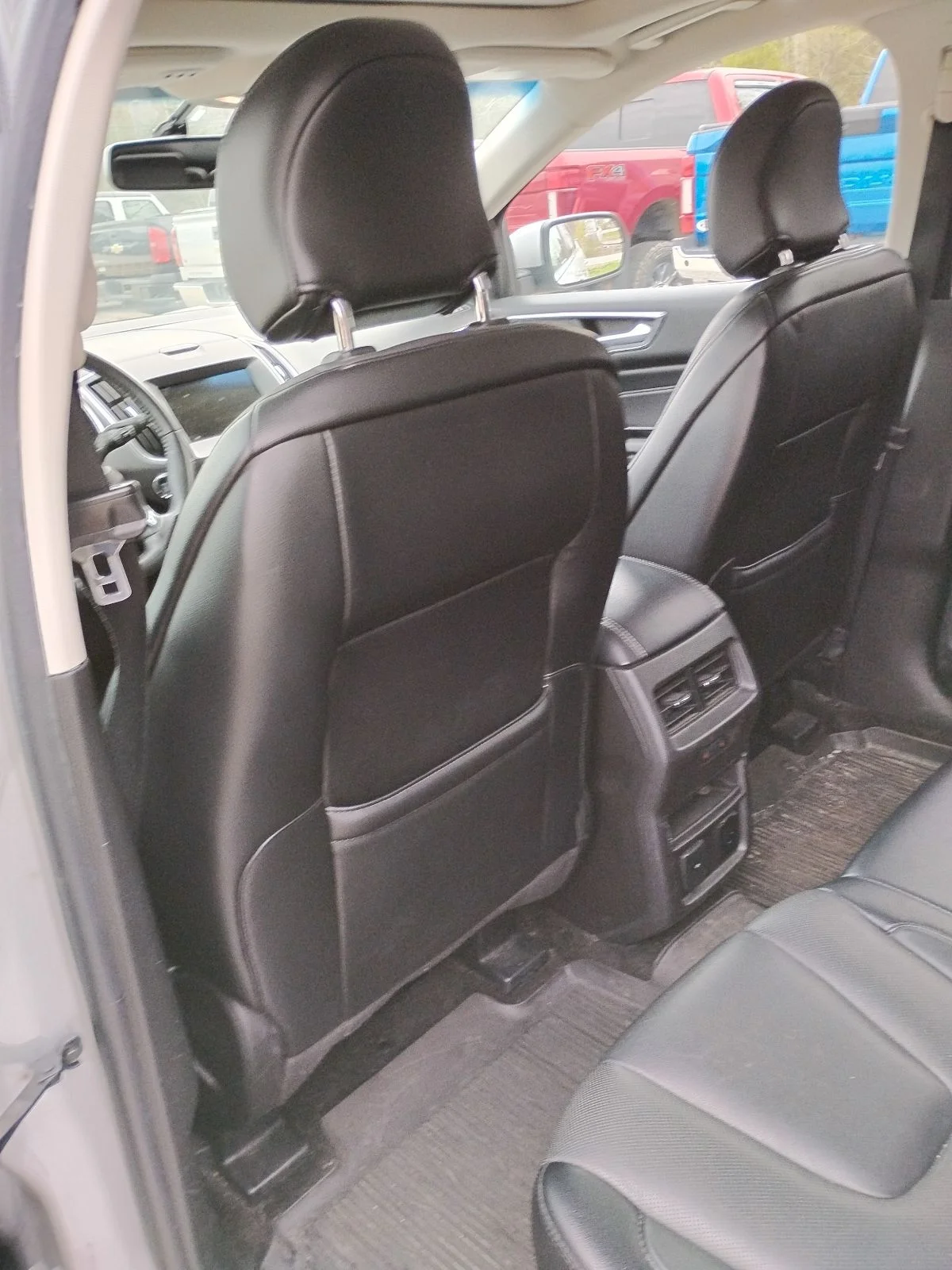Used 2018 Ford Edge - photo 15