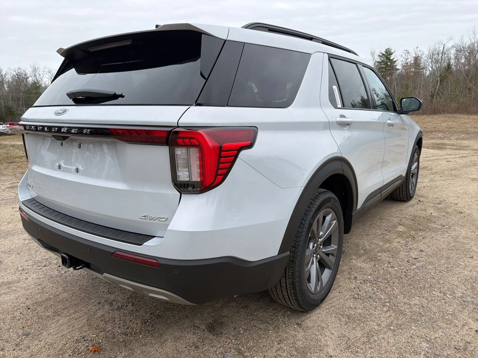 New 2026 Ford Explorer - photo 9