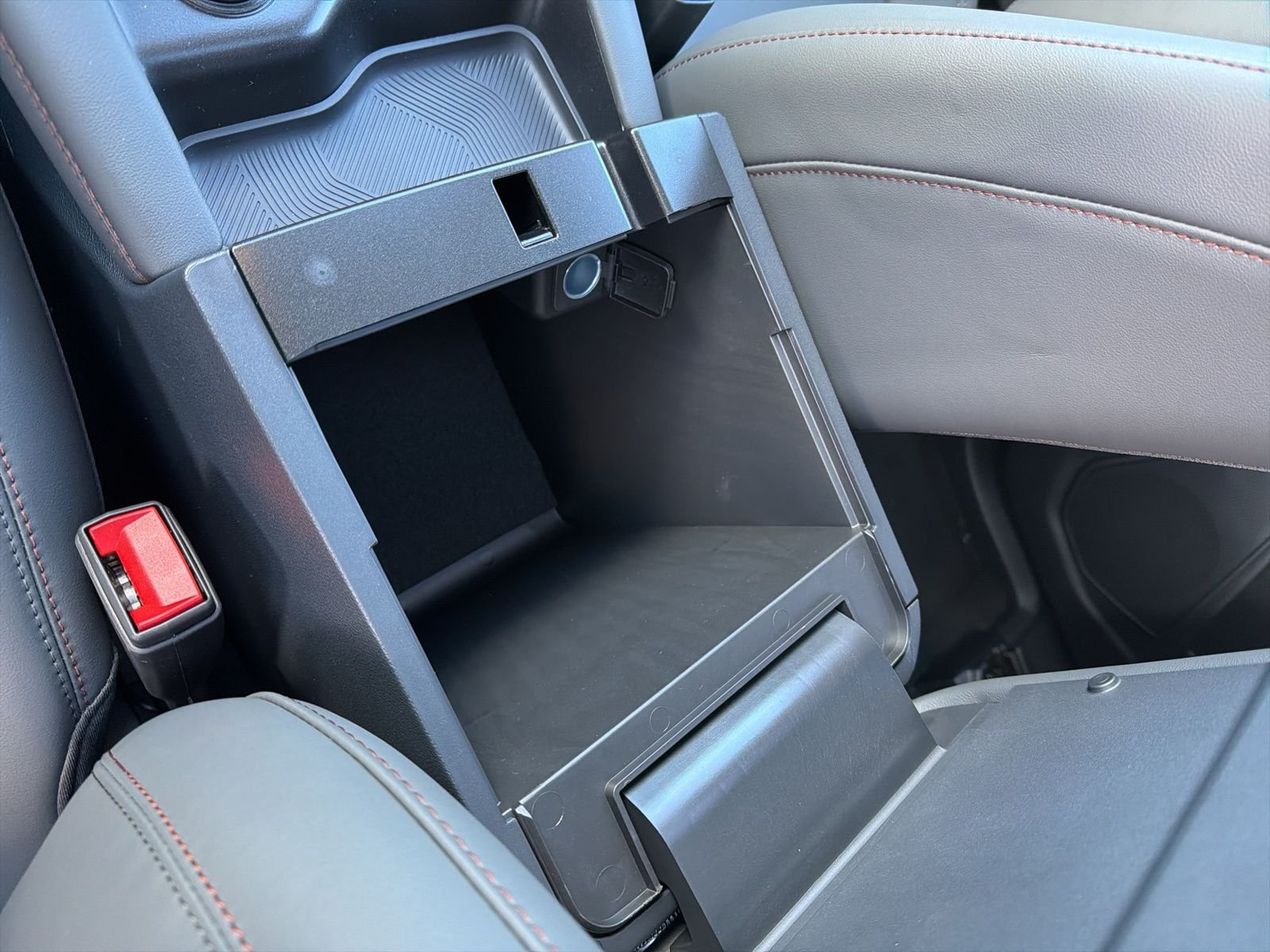 New 2026 Ford Explorer - photo 21