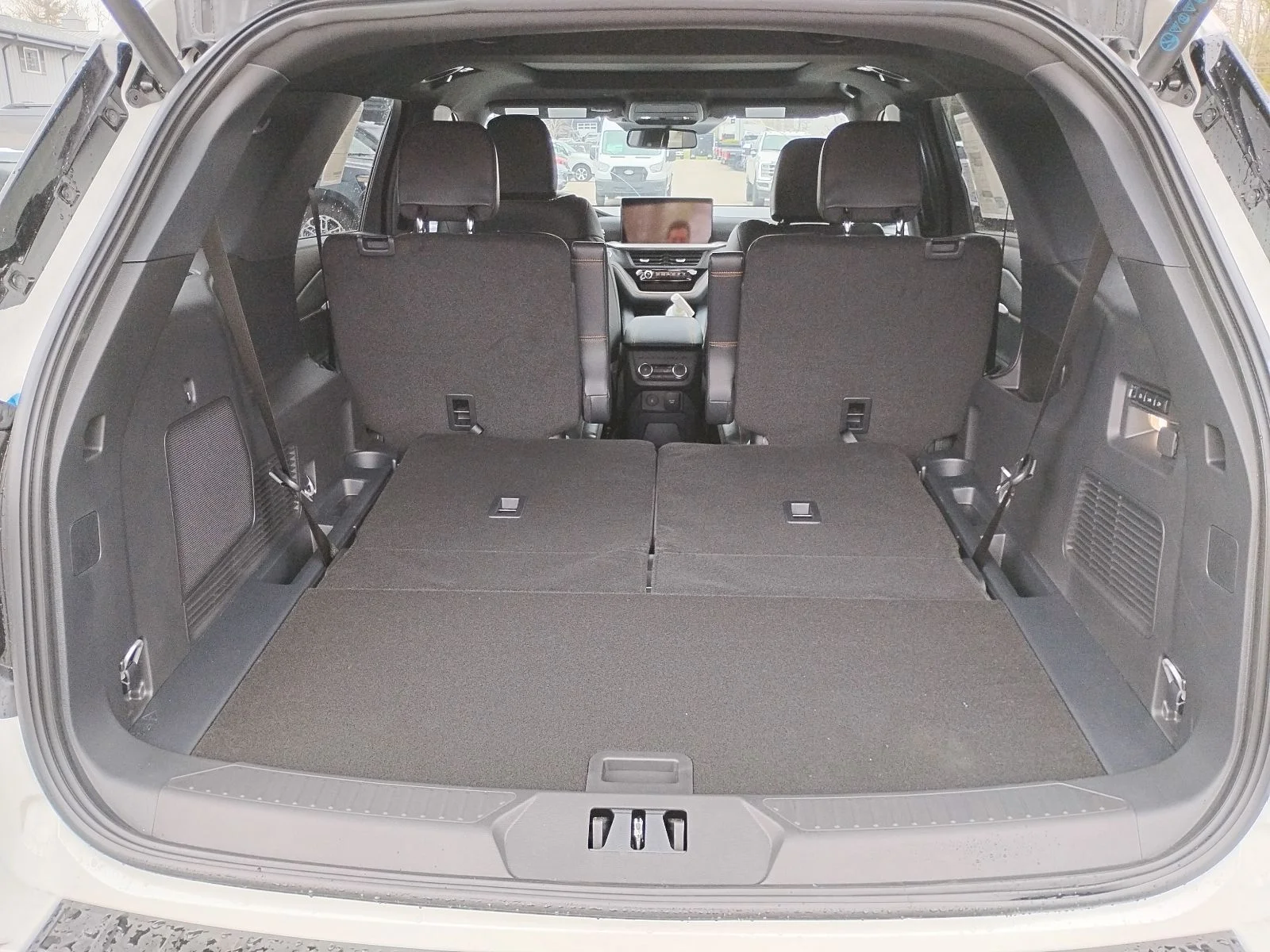 New 2026 Ford Explorer - photo 32