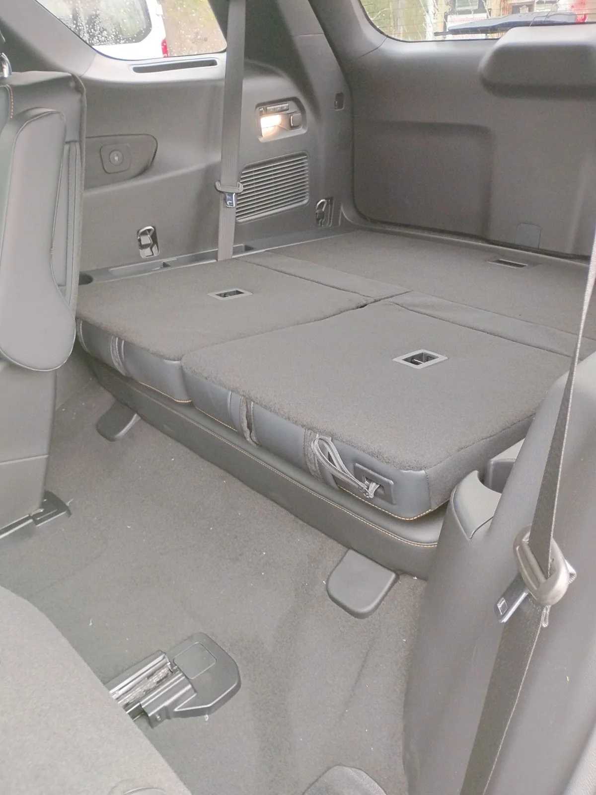 New 2026 Ford Explorer - photo 2