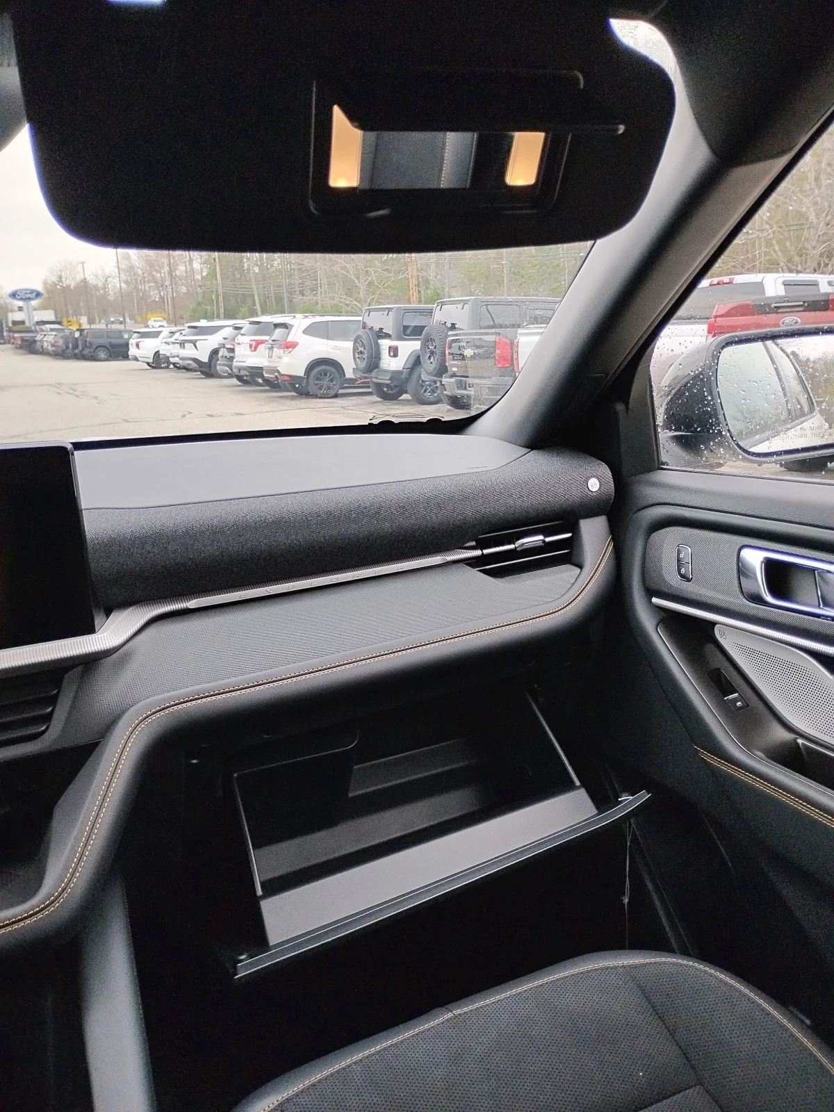 New 2026 Ford Explorer - photo 16