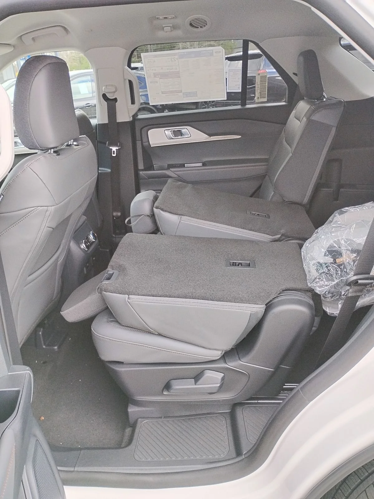 New 2026 Ford Explorer - photo 15