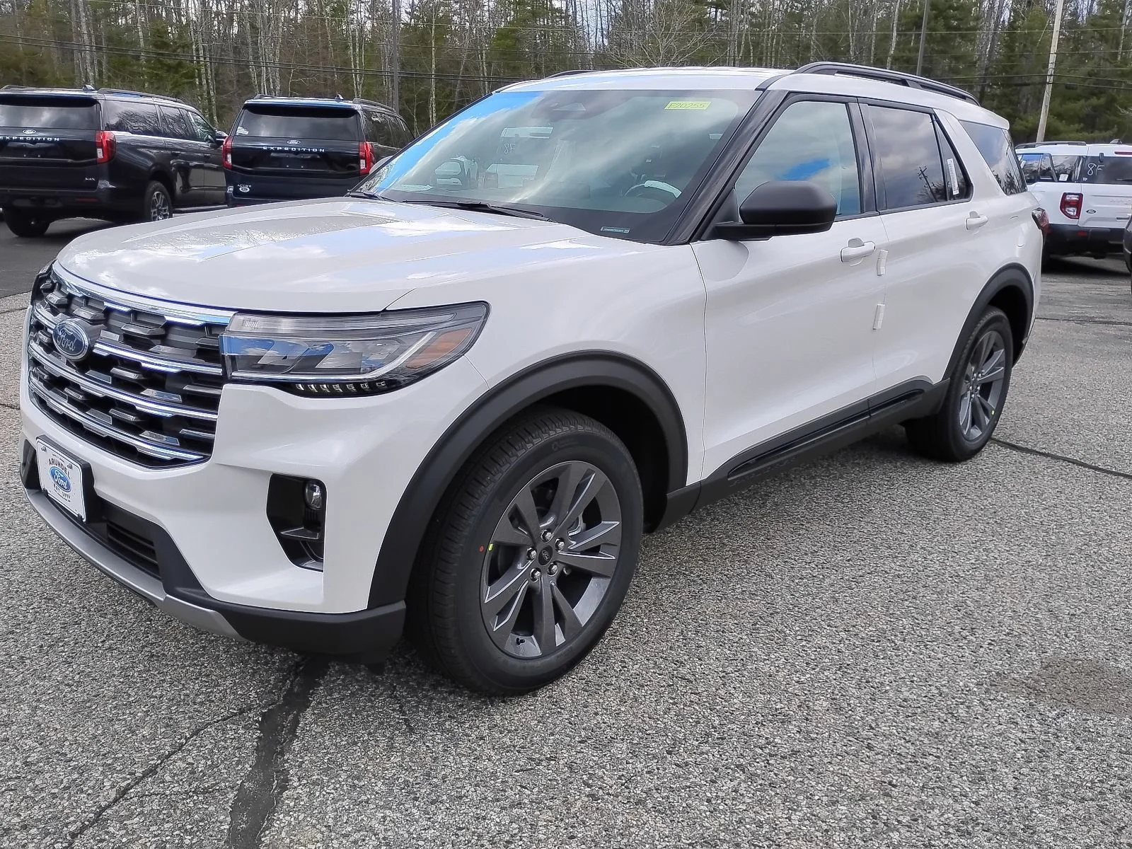 New 2026 Ford Explorer - photo 1