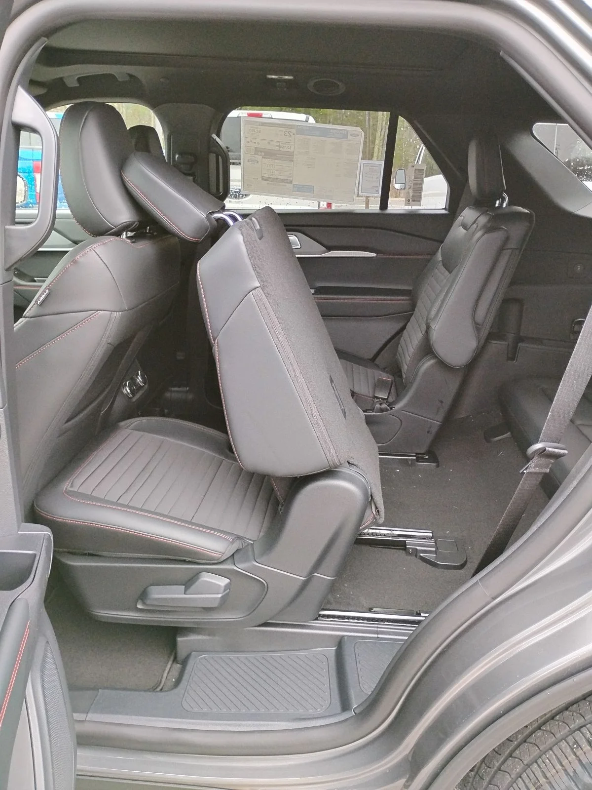 New 2026 Ford Explorer - photo 5