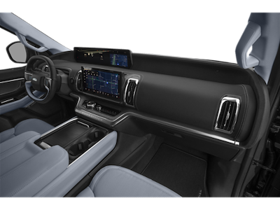 Used 2025 Ford Expedition - photo 1