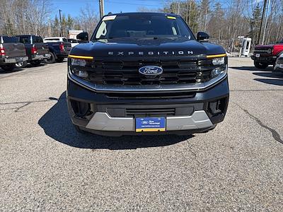 Used 2025 Ford Expedition - photo 1