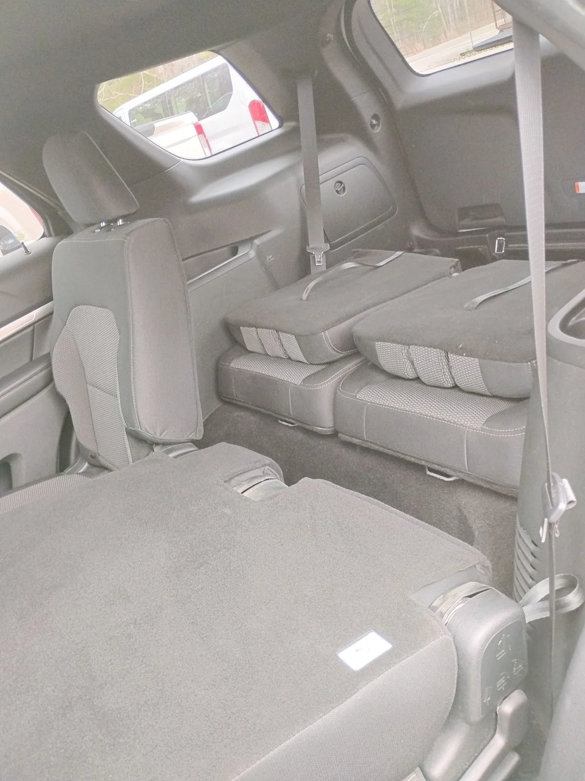 Used 2019 Ford Explorer - photo 18