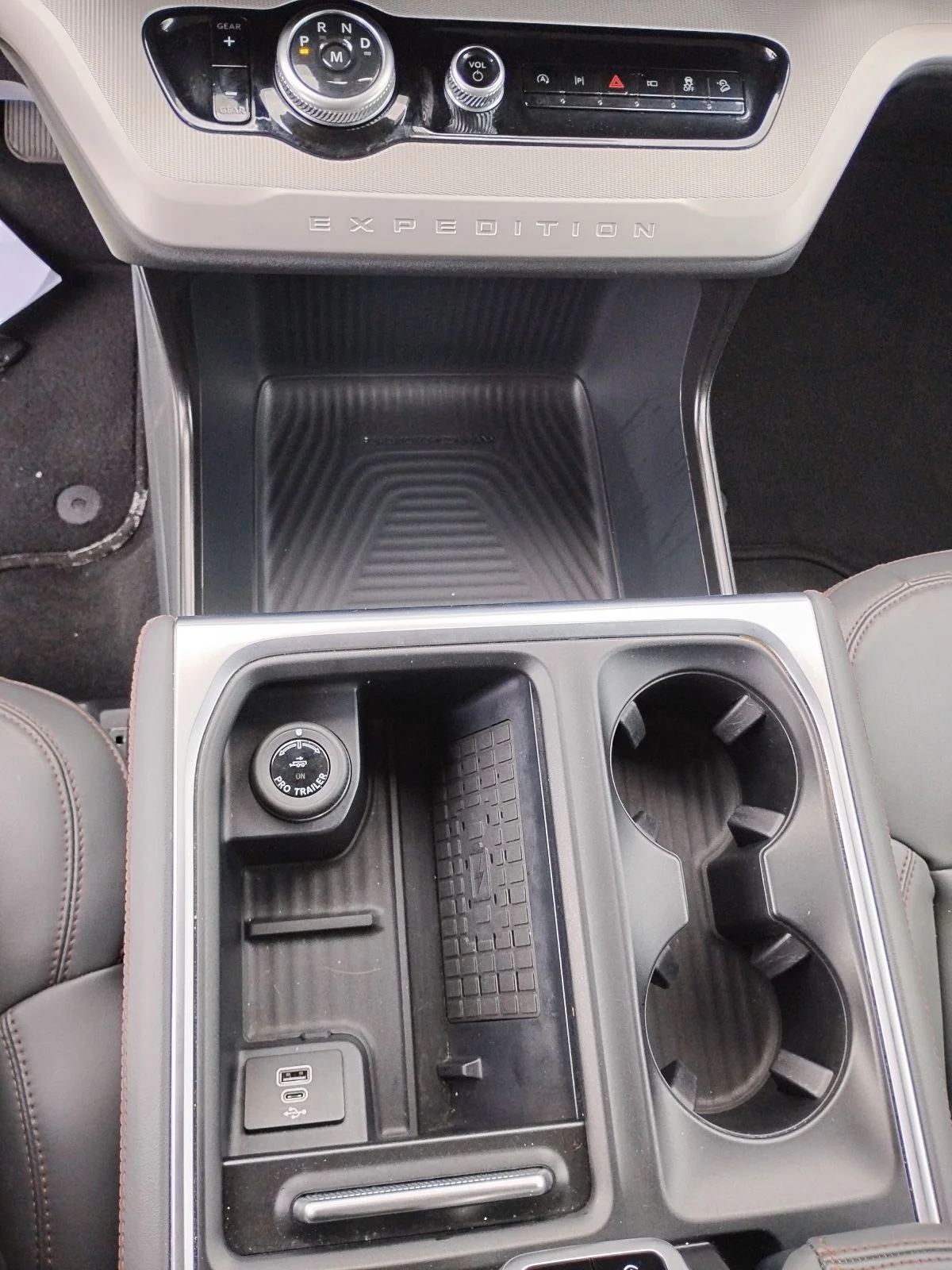 Used 2025 Ford Expedition MAX - photo 15