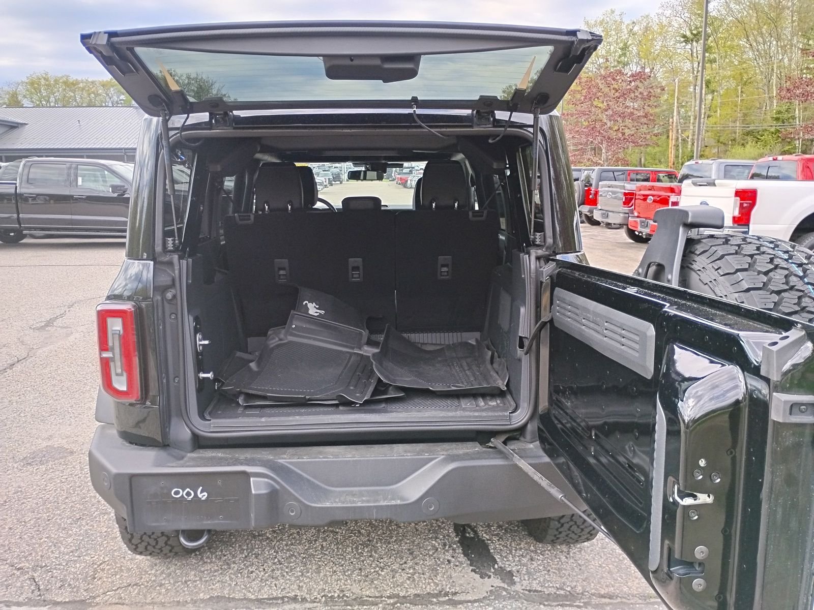 Used 2025 Ford Bronco - photo 11