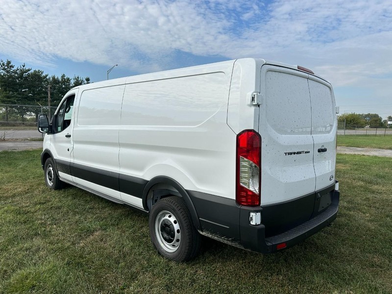 New 2026 Ford Transit 250 - photo 6