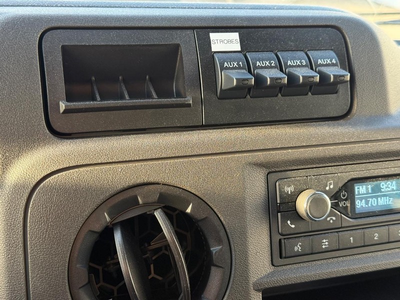 New 2026 Ford E-350 - photo 13
