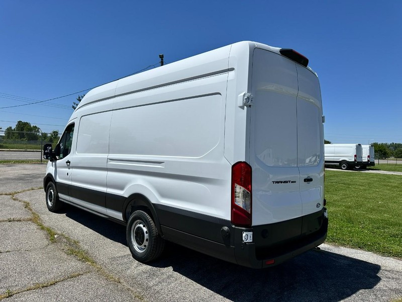 New 2026 Ford Transit 350 - photo 5