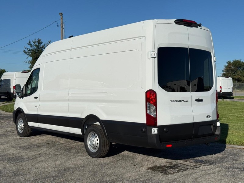 New 2026 Ford Transit 250 - photo 5