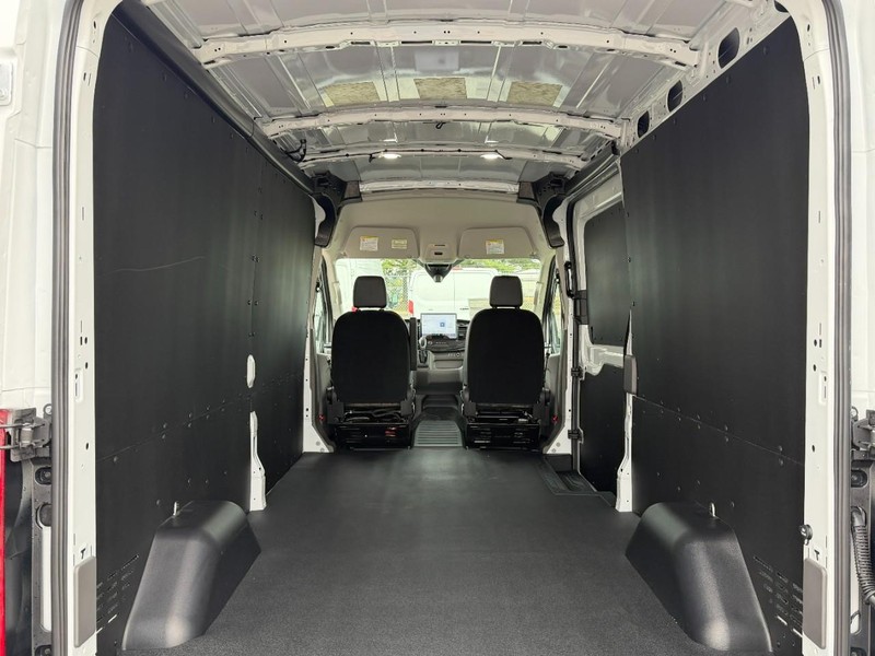 New 2027 Ford Transit 250 - photo 2