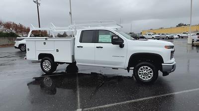 New 2026 Chevrolet Silverado 2500 Double Cab 55 CA Cab Chassis for sale #26TC0332 - photo 2