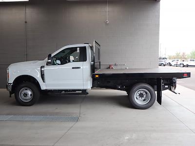 New 2026 Ford F-350 Regular Cab 4x4 9' 3" Knapheide Flatbed Truck for sale #260193F - photo 2