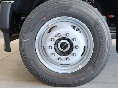 New 2026 Ford F-600 - photo 1