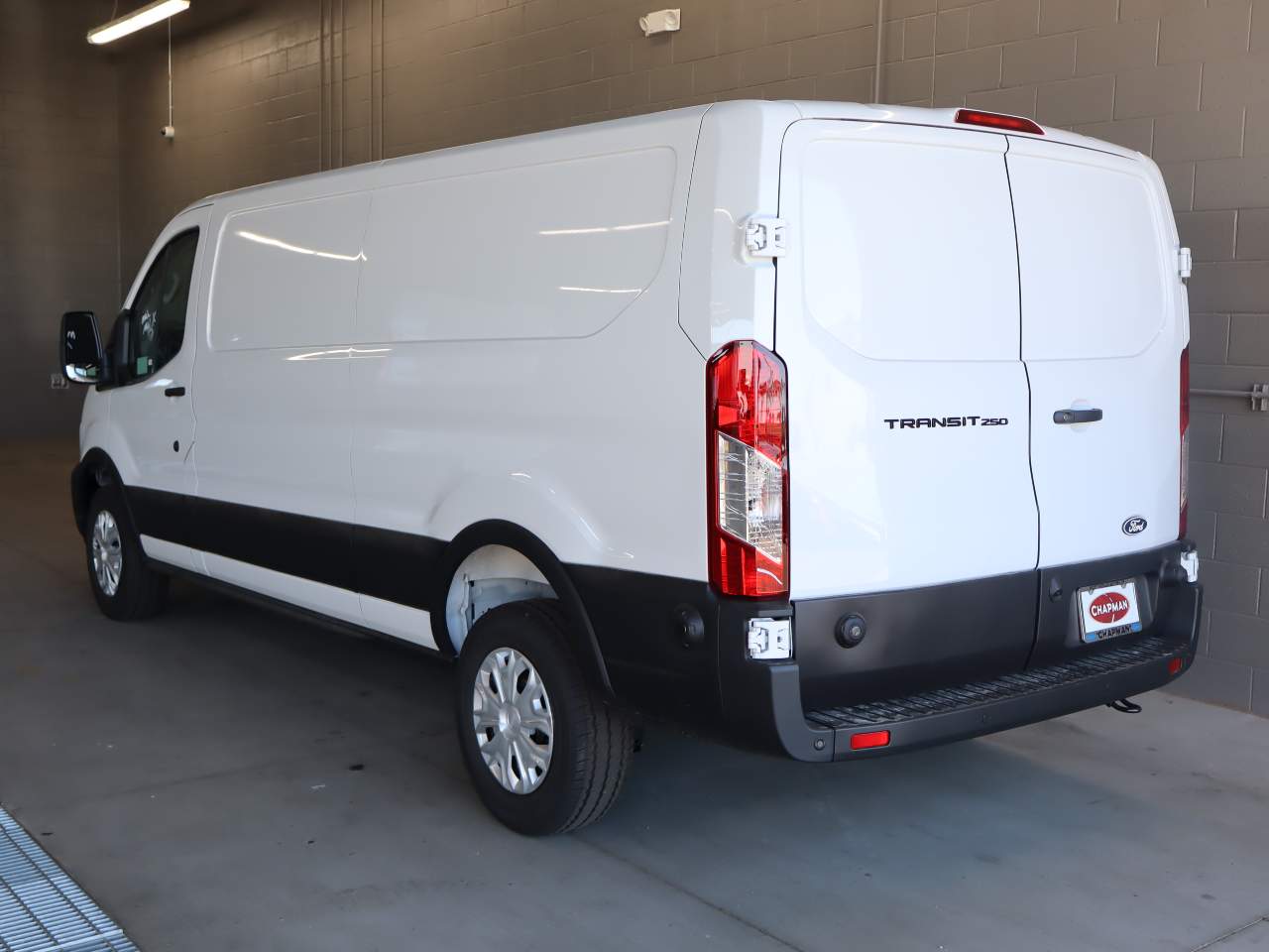 New 2026 Ford Transit 250 - photo 5