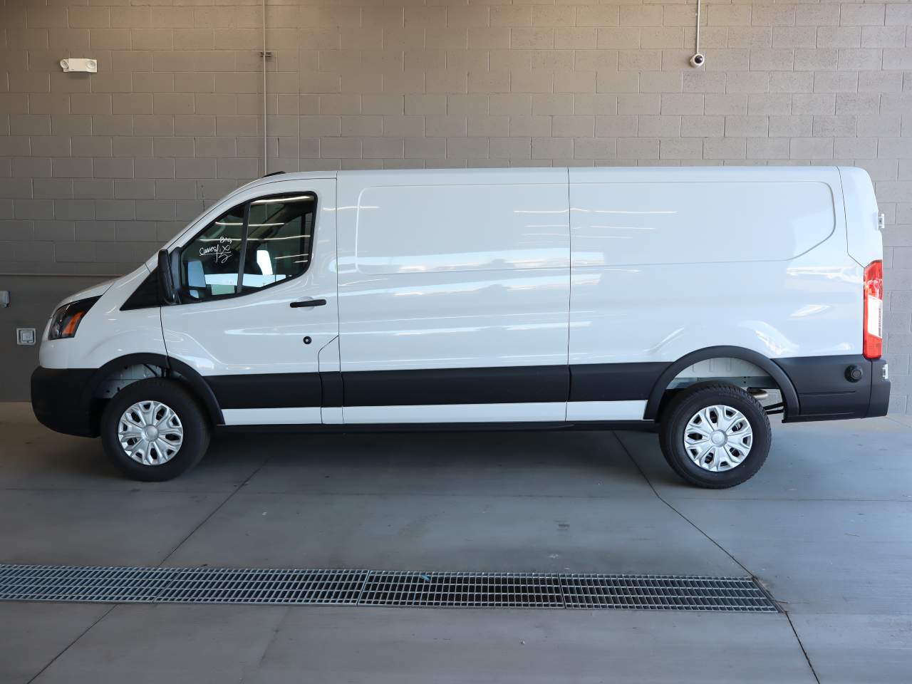 New 2026 Ford Transit 250 - photo 6