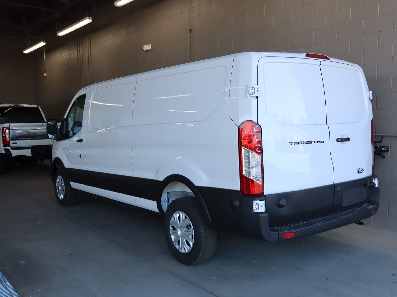 New 2026 Ford Transit 250 - photo 5