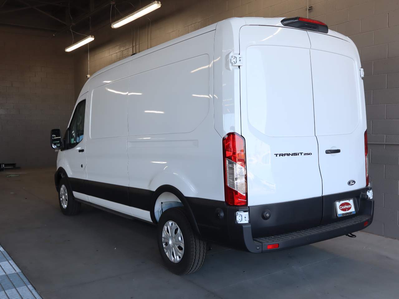 New 2026 Ford Transit 250 - photo 6