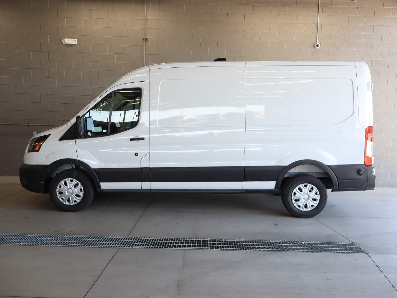 New 2026 Ford Transit 250 - photo 6