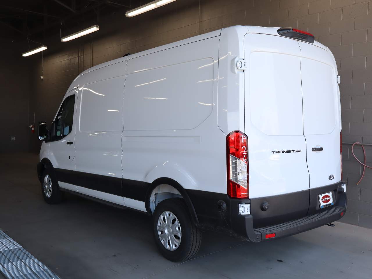 New 2026 Ford Transit 250 - photo 5