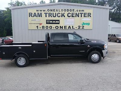 New 2024 Ram 3500 Laramie Crew Cab 4x4 Flatbed Truck for sale #24537 - photo 1