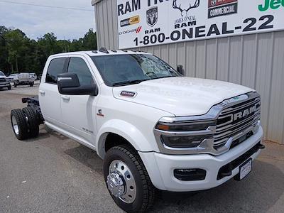 New 2026 Ram 4500 Big Horn Crew Cab 4x4 60 CA Cab Chassis for sale #26012 - photo 1