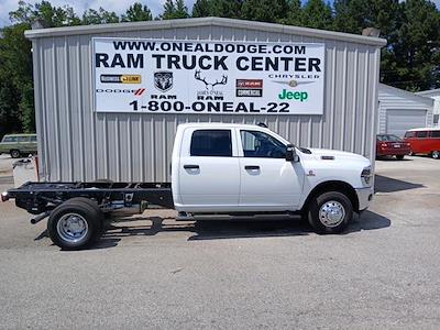 New 2026 Ram 3500 Tradesman Crew Cab 4x4 60 CA Cab Chassis for sale #26016 - photo 2