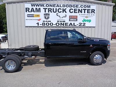 New 2026 Ram 3500 Big Horn Crew Cab 4x4 60 CA Cab Chassis for sale #26017 - photo 2