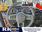 2023 Jeep Gladiator Crew Cab 4WD Pickup for sale #19239P - photo 10