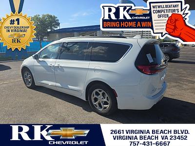 2022 Chrysler Pacifica FWD Minivan for sale #19244P - photo 2
