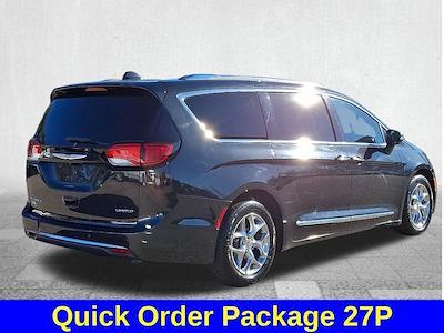 Used 2017 Chrysler Pacifica - photo 1
