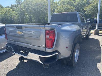 2025 Chevrolet Silverado 3500 Crew Cab 4WD Pickup for sale #252975 - photo 2