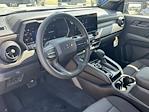 2025 Chevrolet Colorado Crew Cab 4WD Pickup for sale #252979 - photo 21