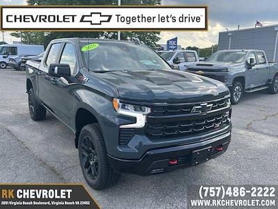 New 2025 Chevrolet Silverado 1500 LT Crew Cab 4WD Pickup for sale #252998 - photo 1