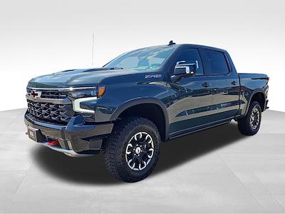 2025 Chevrolet Silverado 1500 Crew Cab 4x4 Pickup for sale #253504 - photo 2