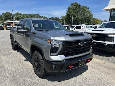 2025 Chevrolet Silverado 2500 Crew Cab 4WD Pickup for sale #253994 - photo 2